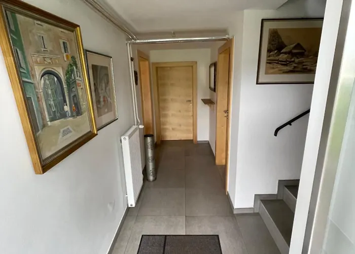 Waldhauser * Ferlach